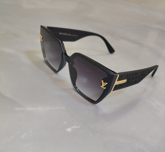 Louis Vuitton Oversized Geometric Cat-Eye Sunglasses  – Black & Gold Unisex Birthday Gift